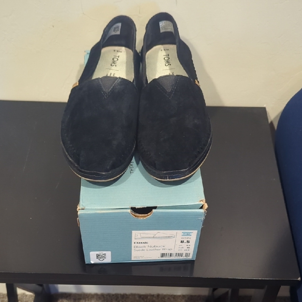 Toms Women's en's Black Suede Loafers